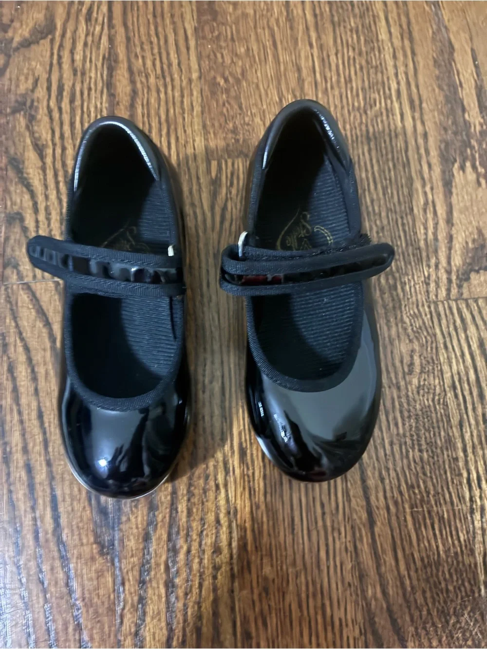 Toddler Girls Size 9 Black Tap Shoes